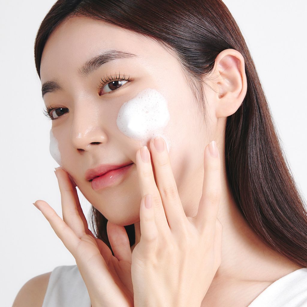 Etude House Soon Jung pH 6.5 Whip Cleanser 150ml
